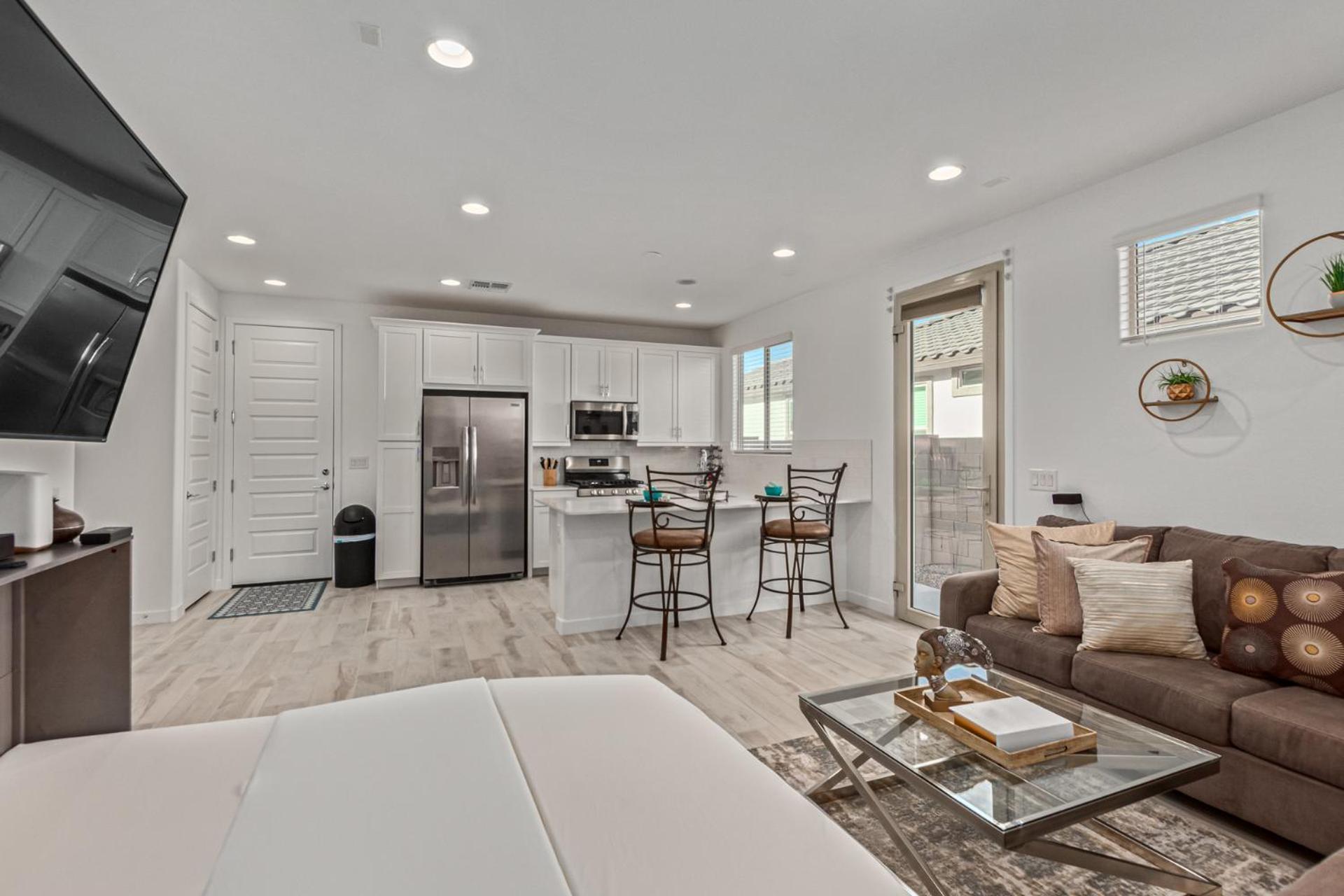 At Your Service - Modern Amenities, Urban Location, Sophisticated Style Phoenix Exterior foto